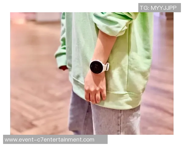 时尚与运动兼具的女生篮球服让你在赛场上尽显活力与魅力