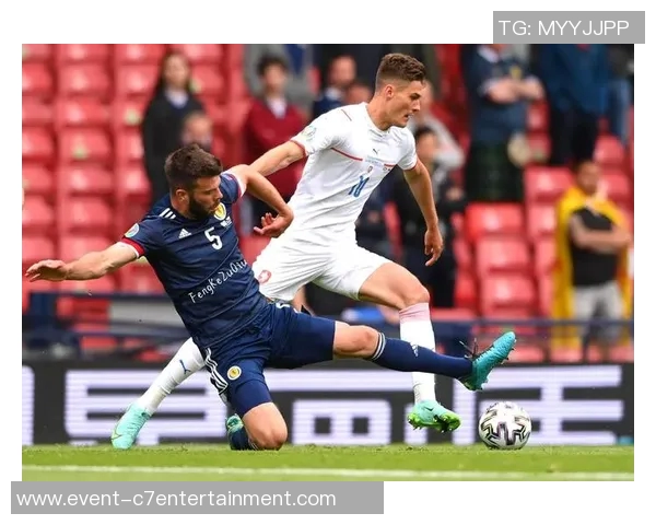 足球明星Silva的辉煌历程与未来展望解析